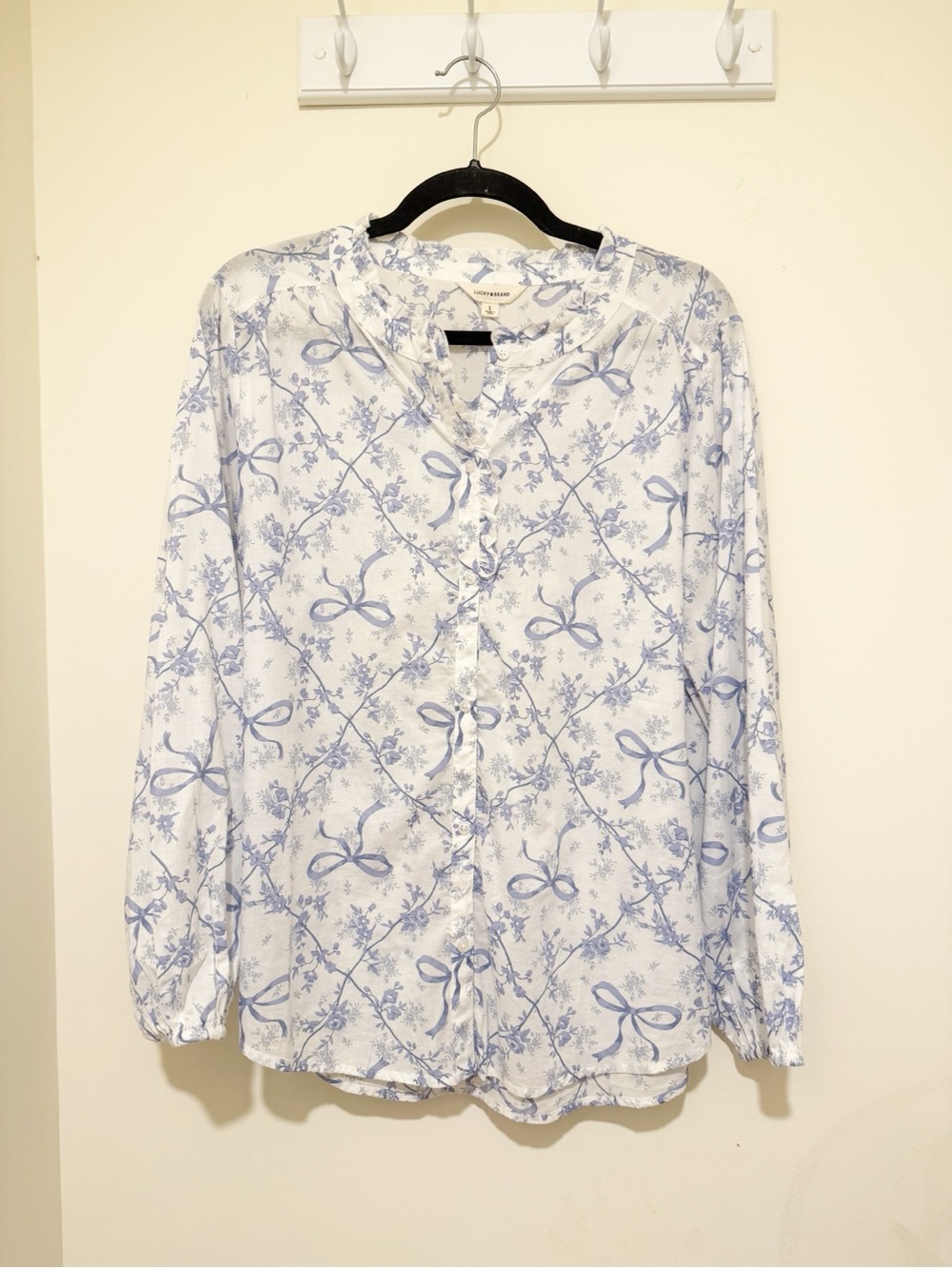 Lucky Brand White Button-Down Blouse with Light Blue Floral Bow Print